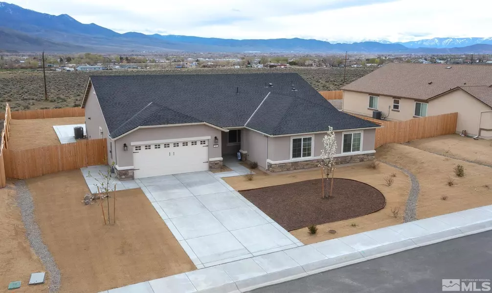 181 Snow Ln, Dayton, NV 89403