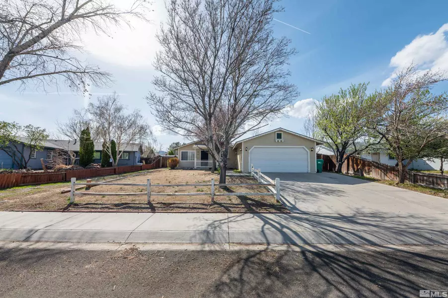 809 Overland Loop, Dayton, NV 89403