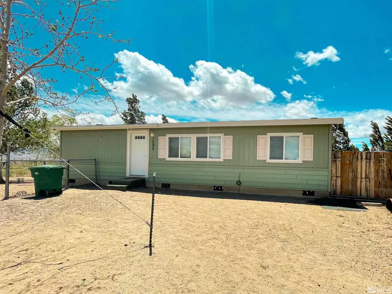 1095 W Antelope St, Silver Springs, NV 89429