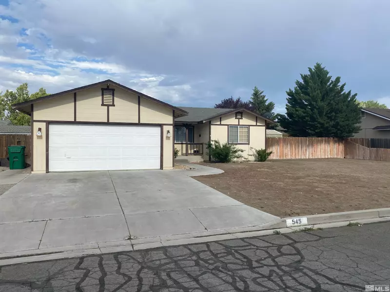 545 Aspen Way, Fernley, NV 89408-8582