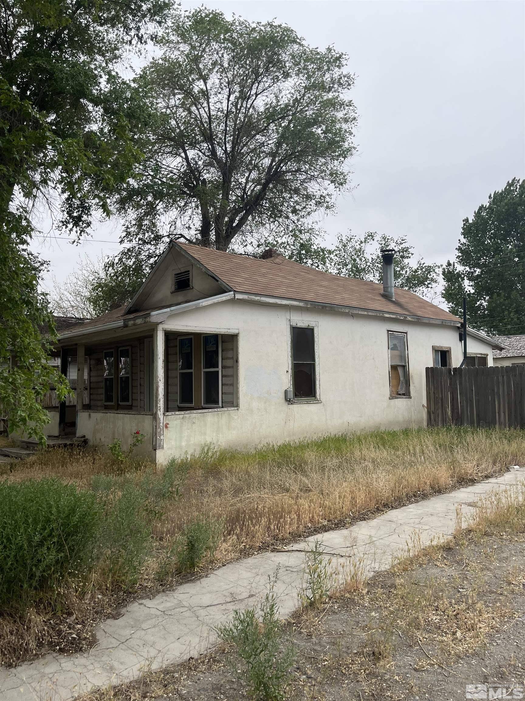 Lovelock, NV 89419,885 Elmhurst Ave