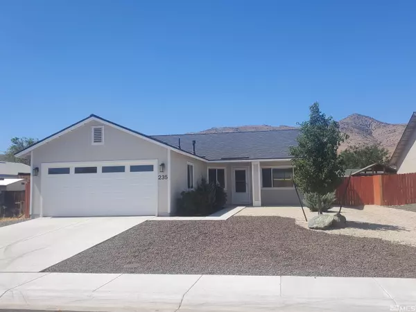 235 Glen Vista Dr, Dayton, NV 89403-6422