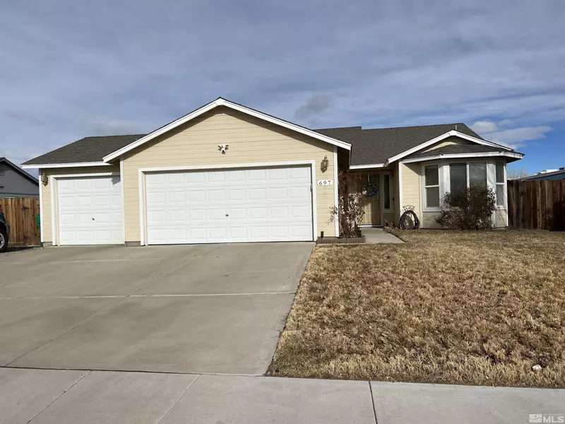 697 Jenny's Ln, Fernley, NV 89408