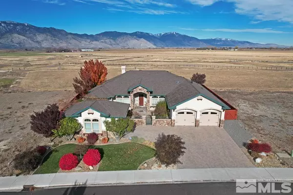 1028 Rocky Terrace Dr, Gardnerville, NV 89460-9744