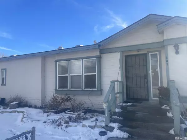 609 Central Street, Tonopah, NV 89049