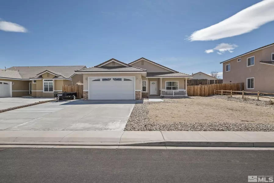 3027 Stillwater Way, Fernley, NV 89408