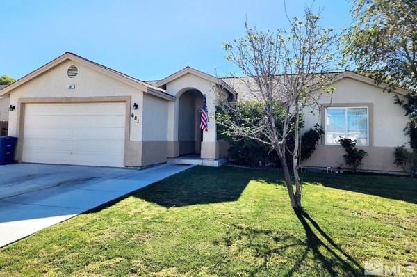 681 Keppel St, Fallon, NV 89406-5493