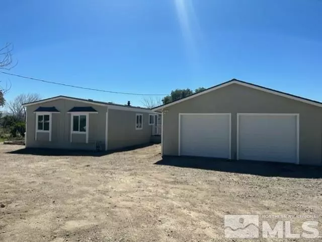 7 E Lemos Ln, Yerington, NV 89447-9762