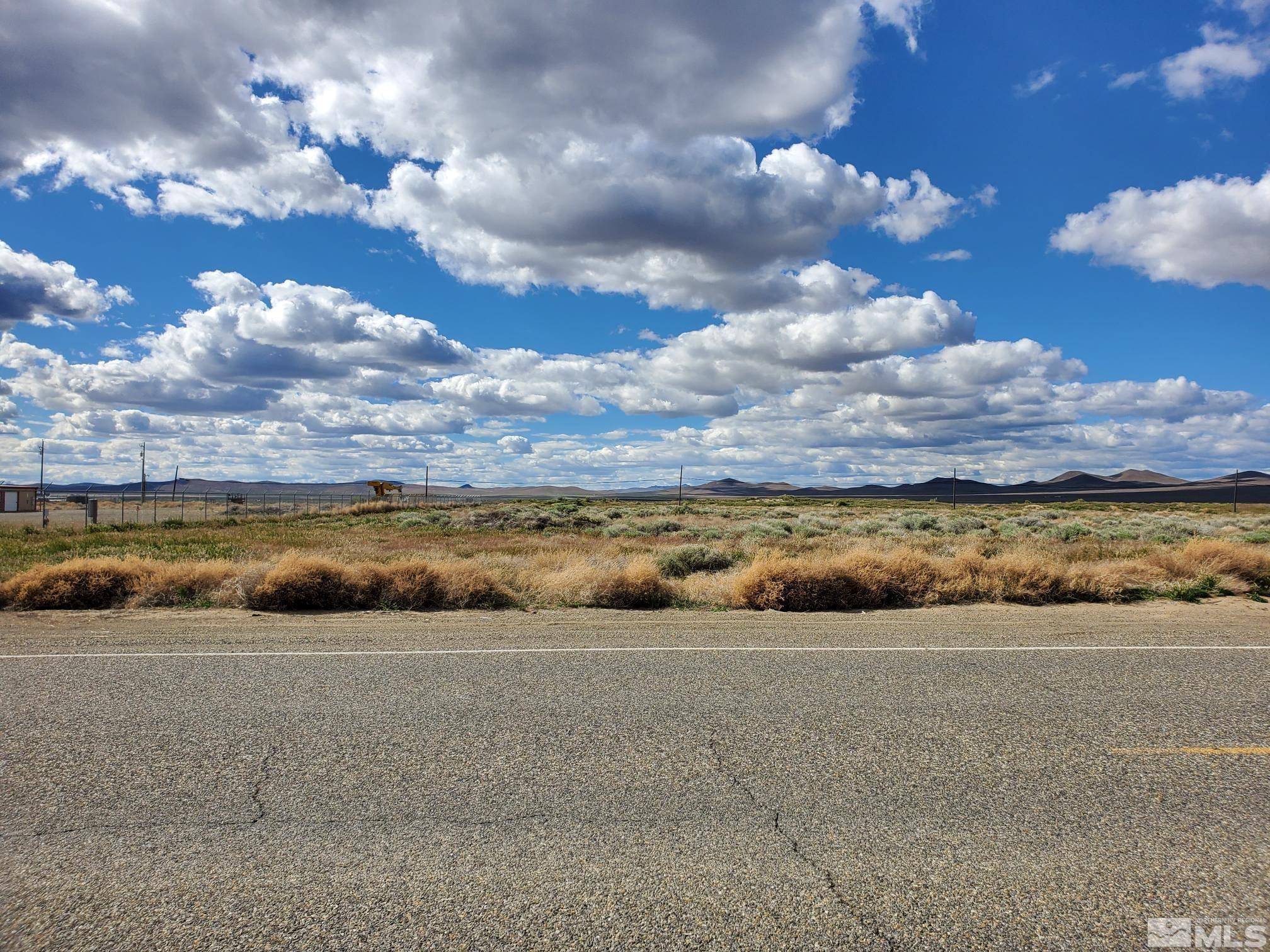 W Rose Creek Rd, Winnemucca, NV 89445