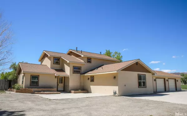 39 Baker Ln, Yerington, NV 89447