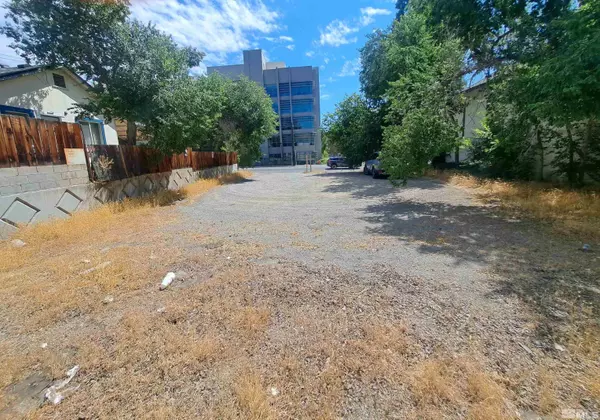 Reno, NV 89503,1035 N Sierra St