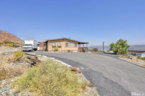 193 Ahab Ln, Walker Lake, NV 89415