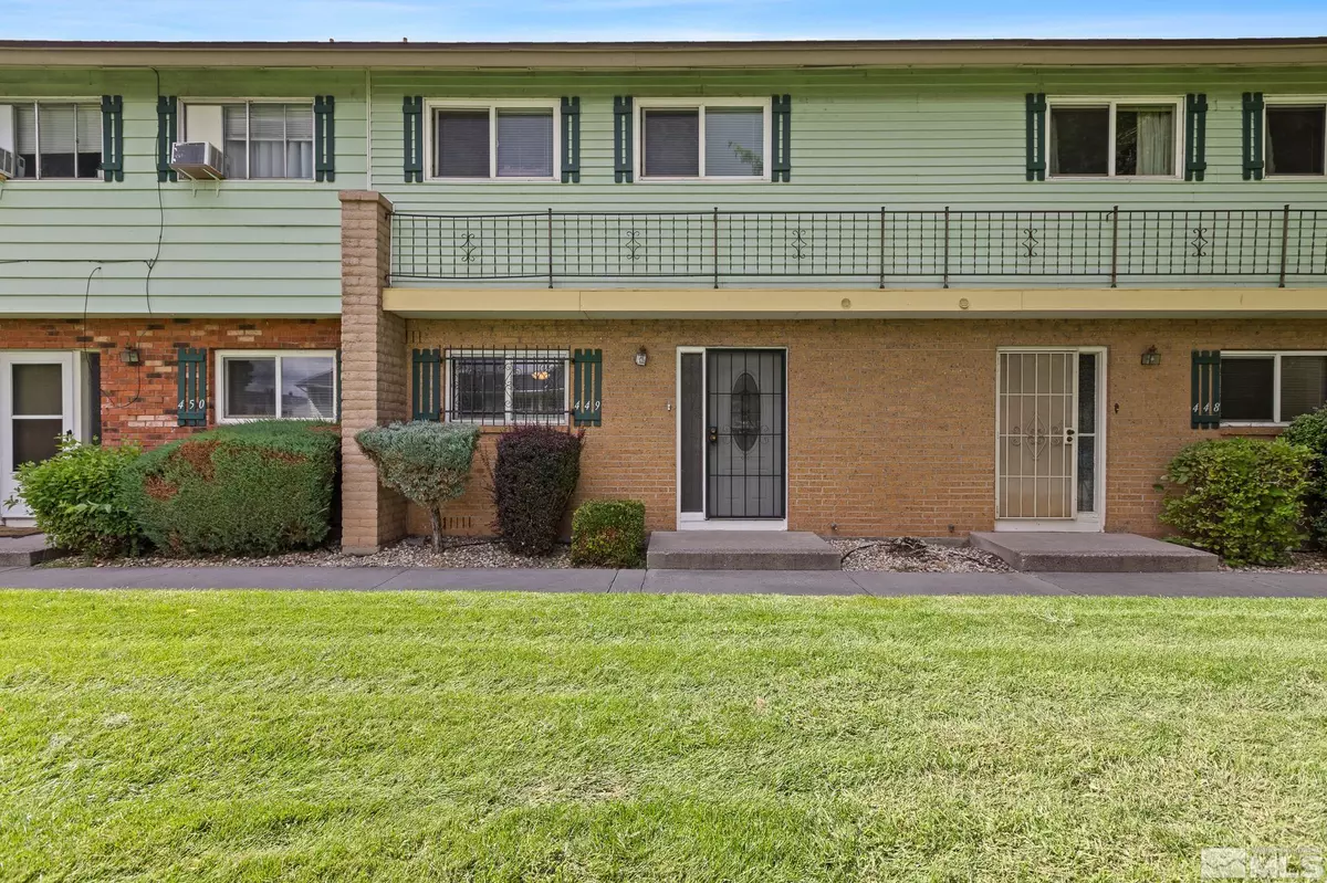 Reno, NV 89502,449 Smithridge Park