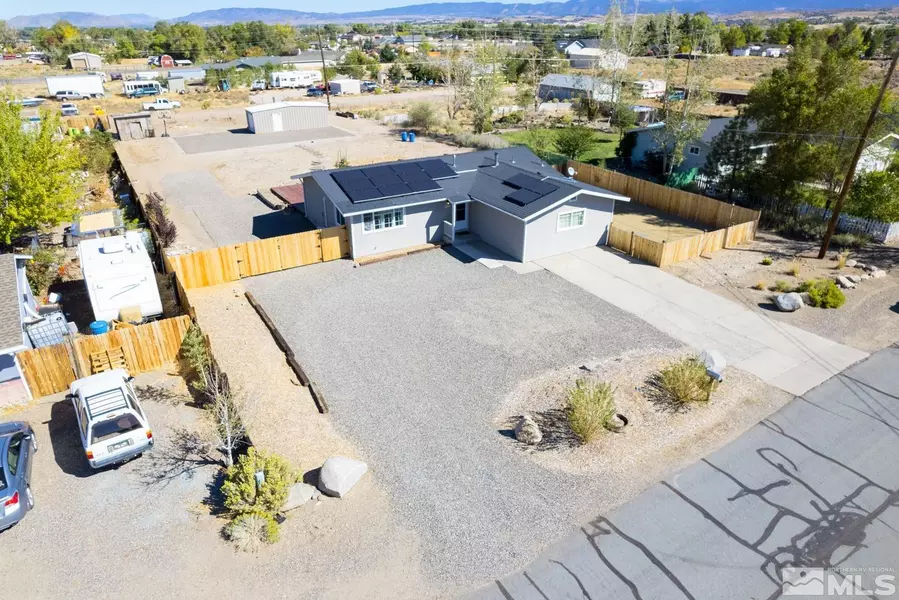 1486 Muir Dr, Gardnerville, NV 89460