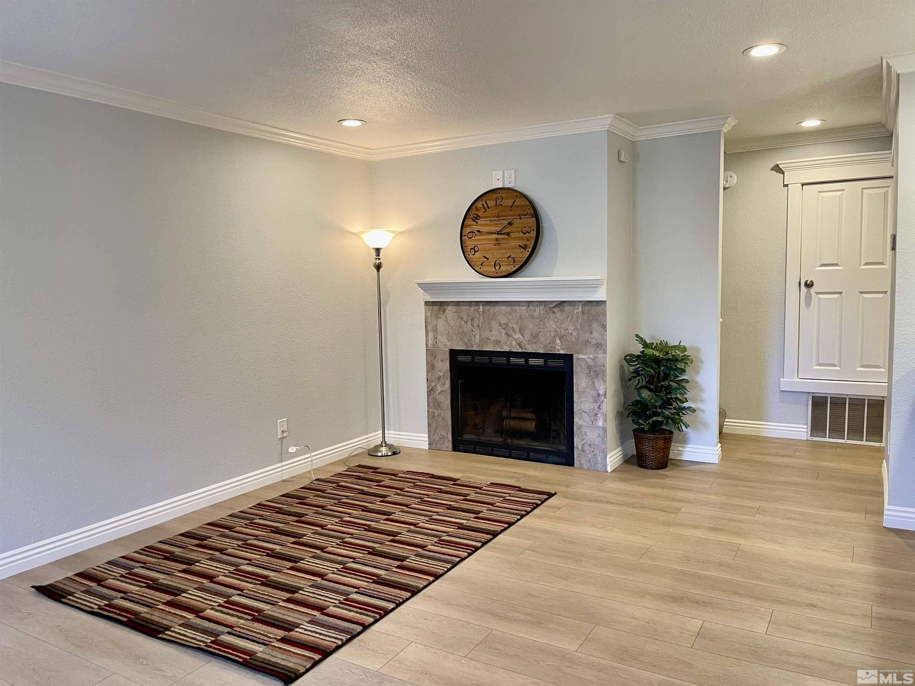 Sparks, NV,3230 Wedekind Rd #10