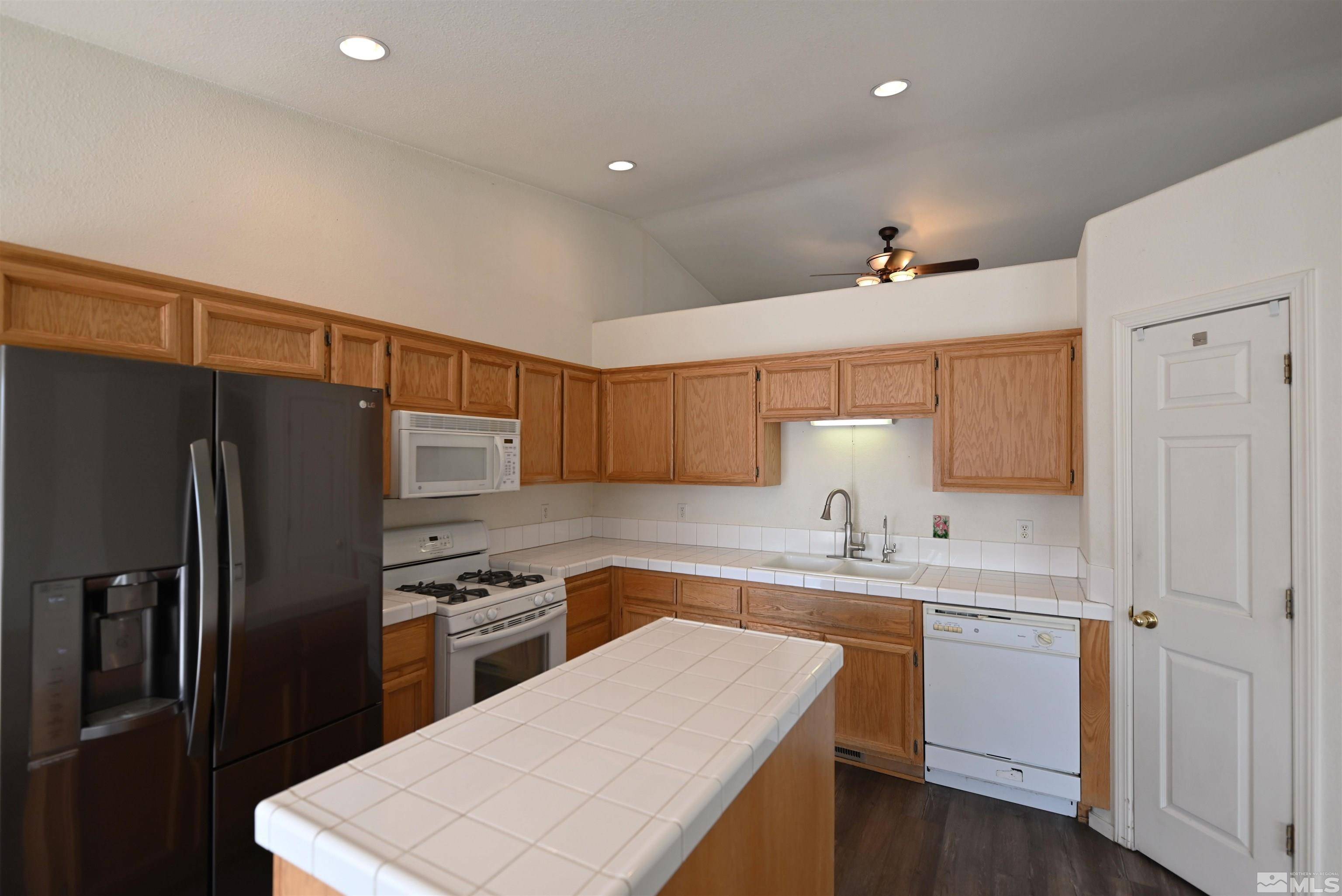 Fernley, NV 89408,2129 Fort Bridger