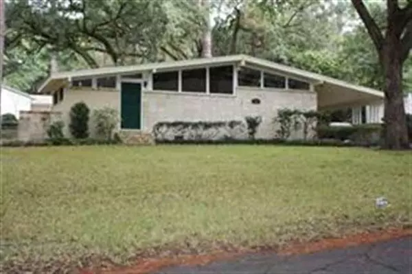 1802 Sharon Road, Tallahassee, FL 32303