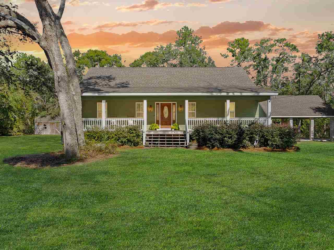 275 Hopkins Landing Road, Lake Talquin, FL 32351