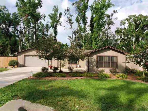 7723 NW Chattahoochee Circle, Bristol, FL 32321