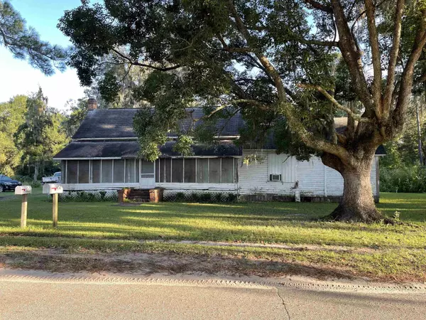 Pinetta (madison County), FL 32350,134 NE Petunia Street