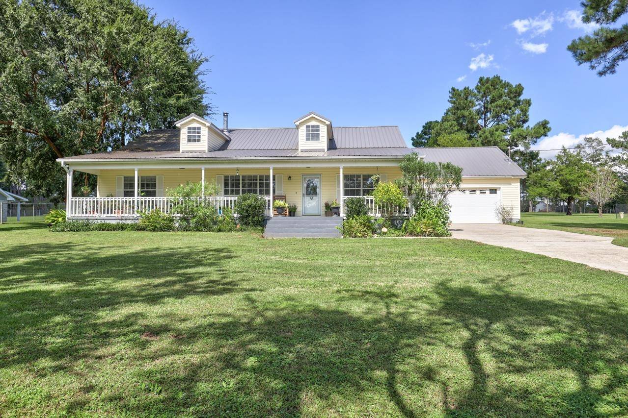 422 Frances Drive, Havana, FL 32333
