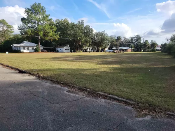 301 W Leon Street, Perry, FL 32347