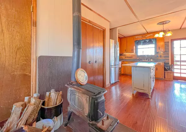 Altha, FL 32421,14235 NW Henry Grantham Road