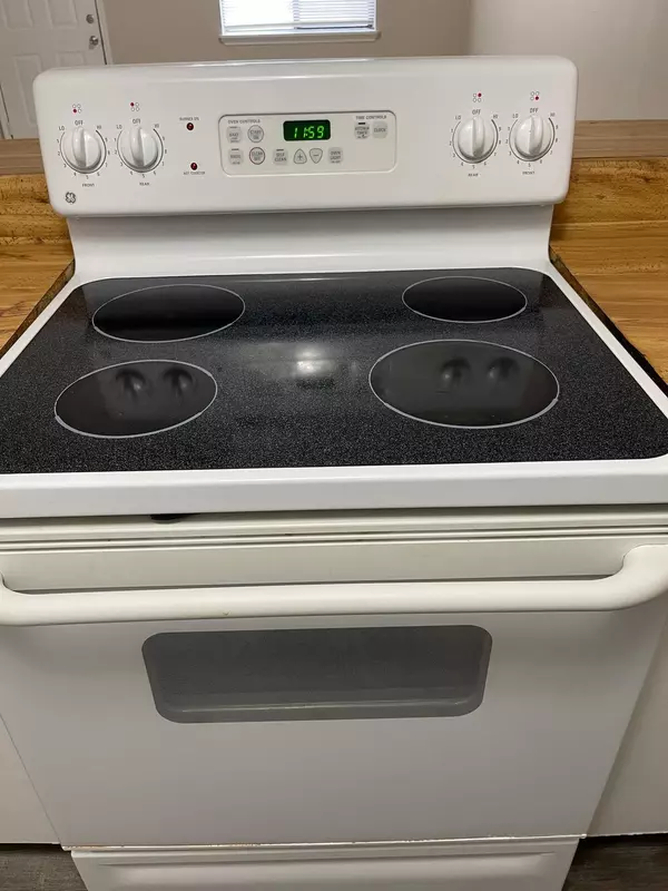 Tallahassee, FL 32302,2465-B Talco Hllls Drive #B