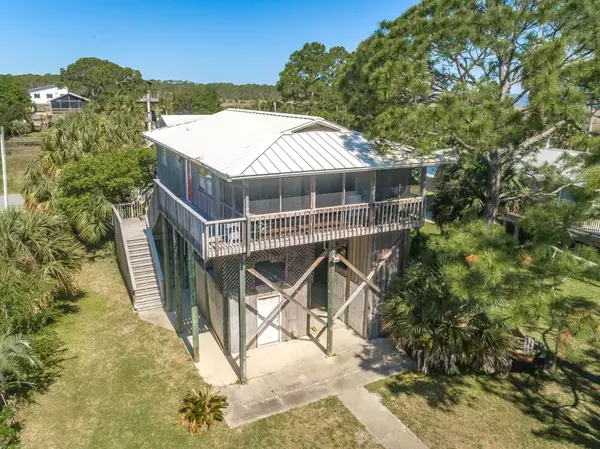 Ochlockonee Bay, FL 32346,15 Blue Heron Way