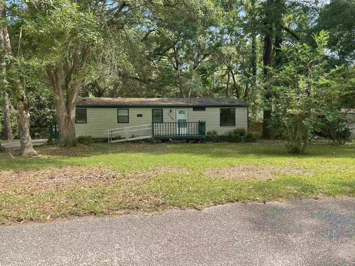 Tallahassee, FL 32317,2225 pineland Drive