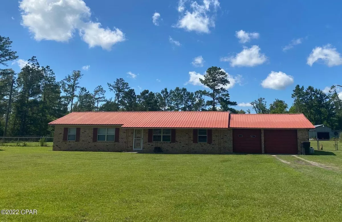 Marianna, FL 32448,4345 Lakewood Drive