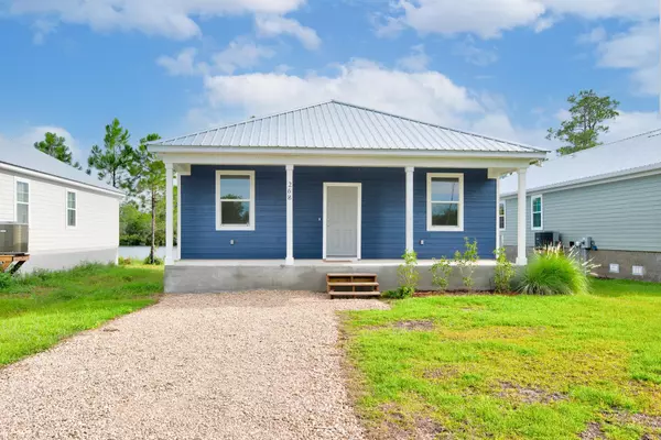 268 Lake Mckissack Lane, Carrabelle, FL 32322