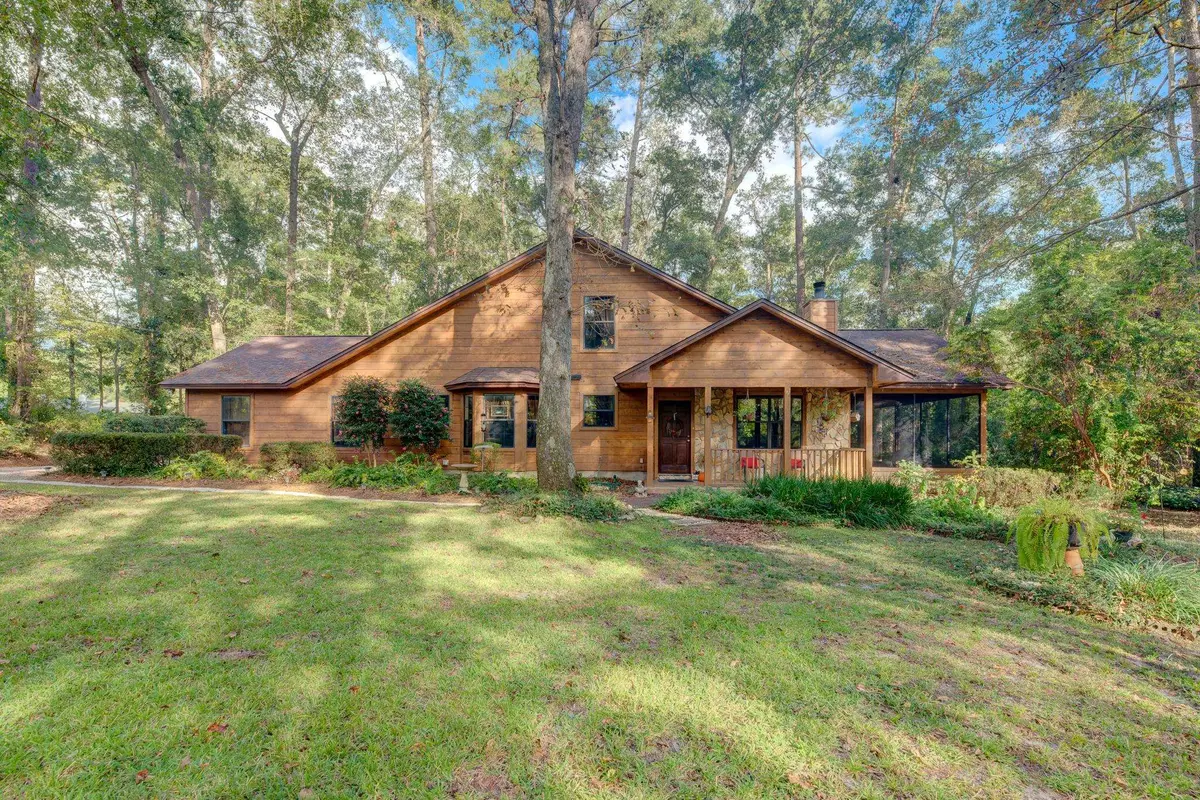 Tallahassee, FL 32317,1023 Canarvon Drive