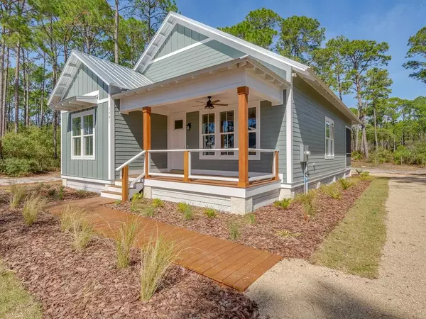 3481 Firefly Circle, St Teresa, FL 32358