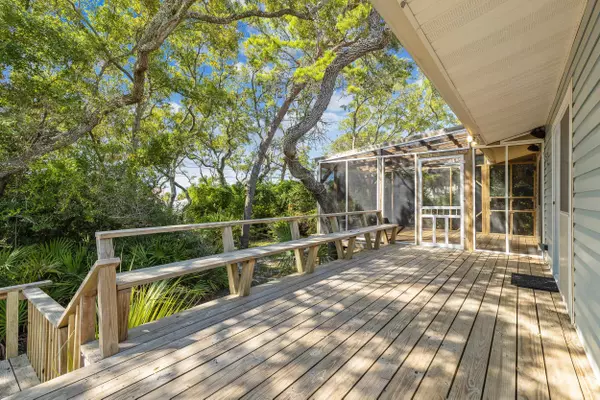 Alligator Point, FL 32346,11 Tom Roberts Road