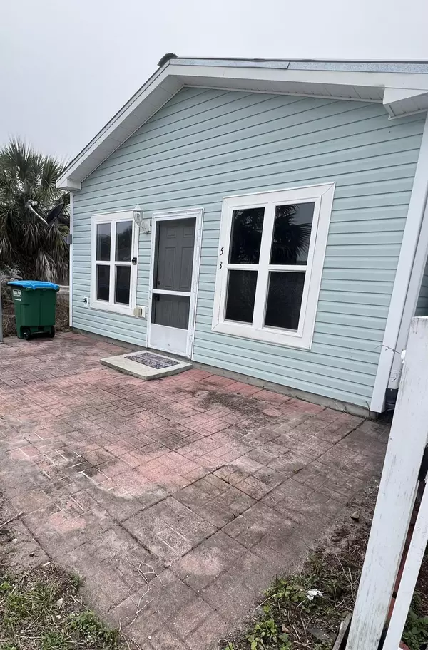 5-3 Parker Avenue, Lanark Village, FL 32323