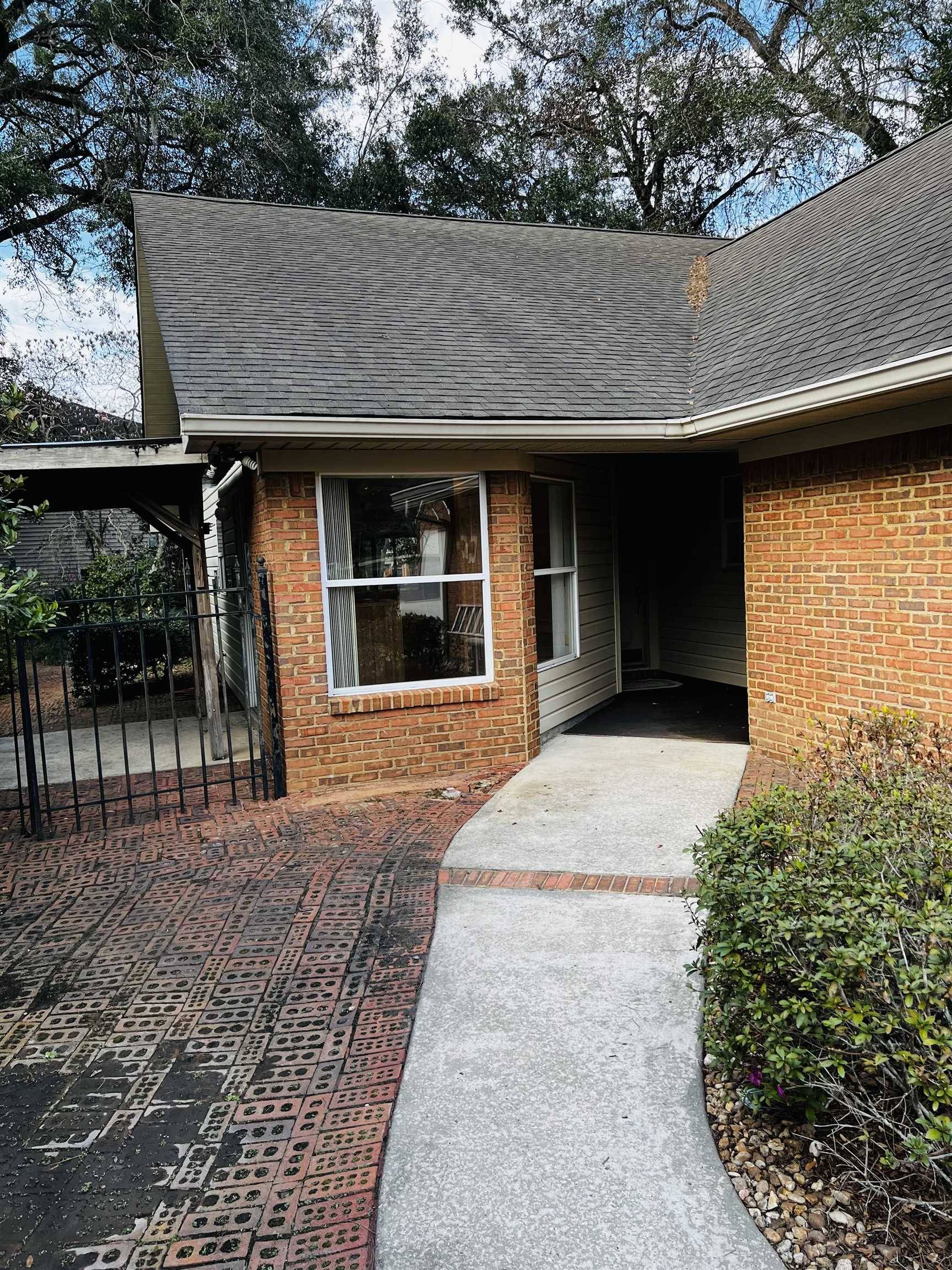 Tallahassee, FL 32309-0000,3200 Castle Court