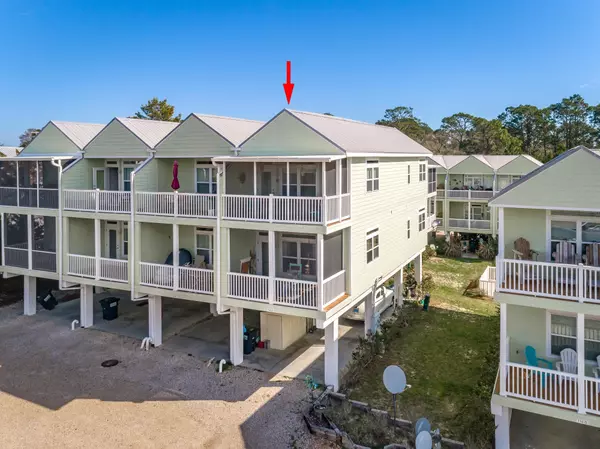 706A Howard Street, Carrabelle, FL 32322