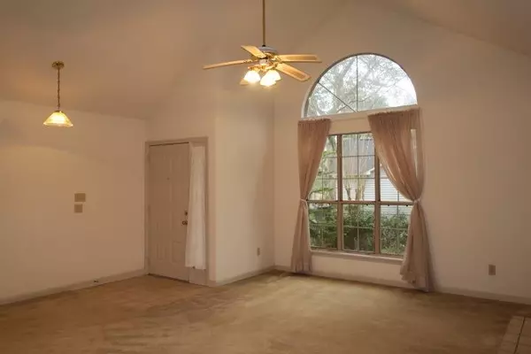 Tallahassee, FL 32309,4444 Bay Shore Circle