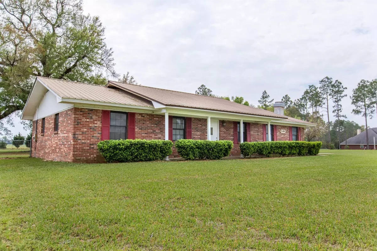 Malone, FL 32445,5081 8Th Avenue