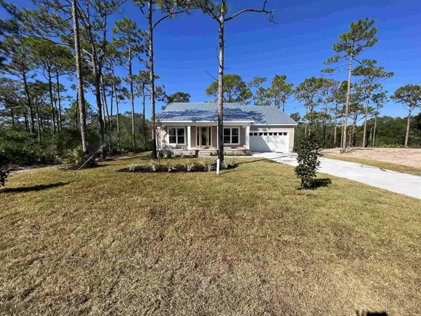360 Royal Tern Court, Carrabelle, FL 32323