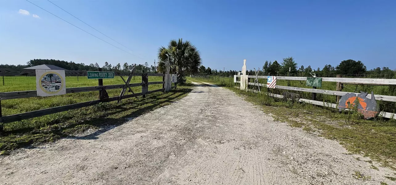 239 SE Pow Wow Street, Lee, FL 32059