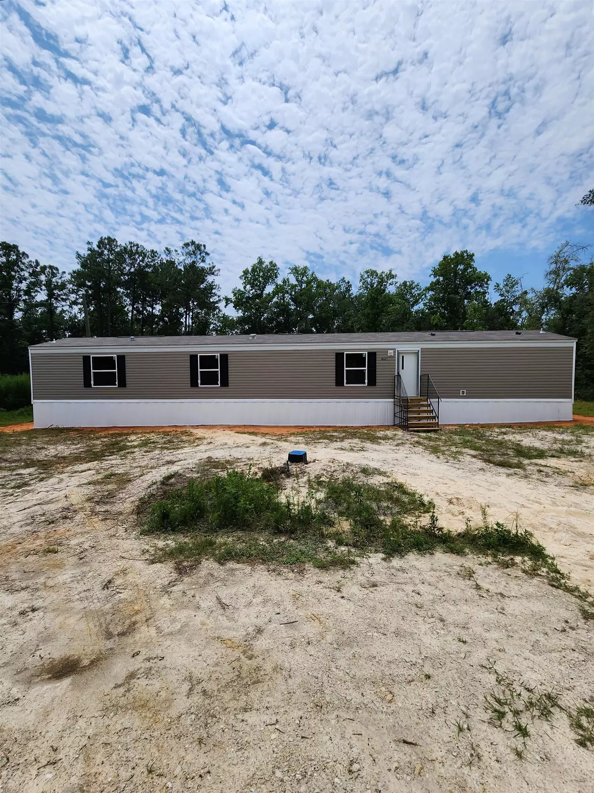 Hosford, FL 32334,18521 NE Blueberry Trail