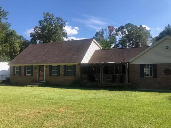 8575 Cabin Hill Road, Tallahassee, FL 32311