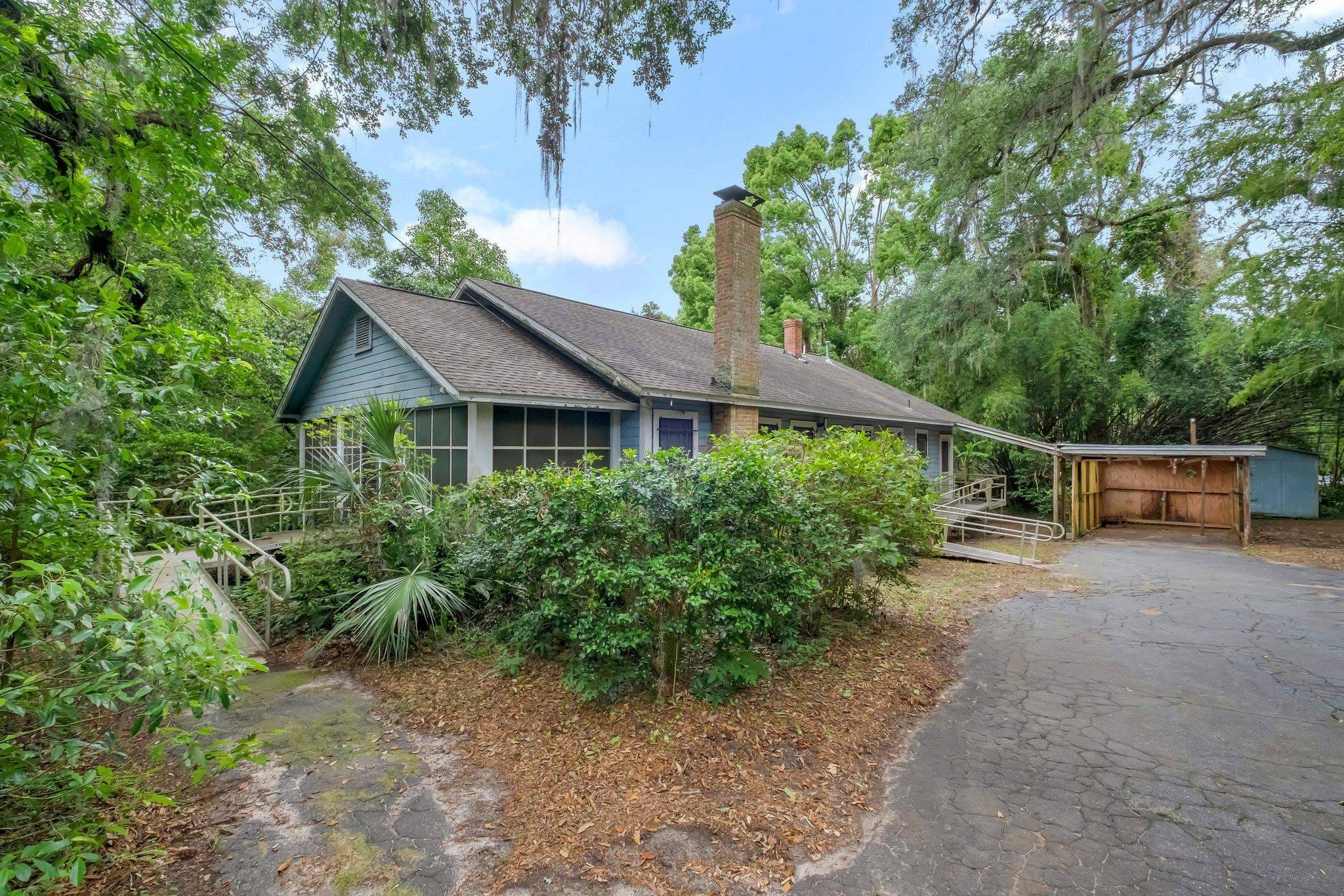 1520 and 1526 Live Oak Drive, Tallahassee, FL 32301