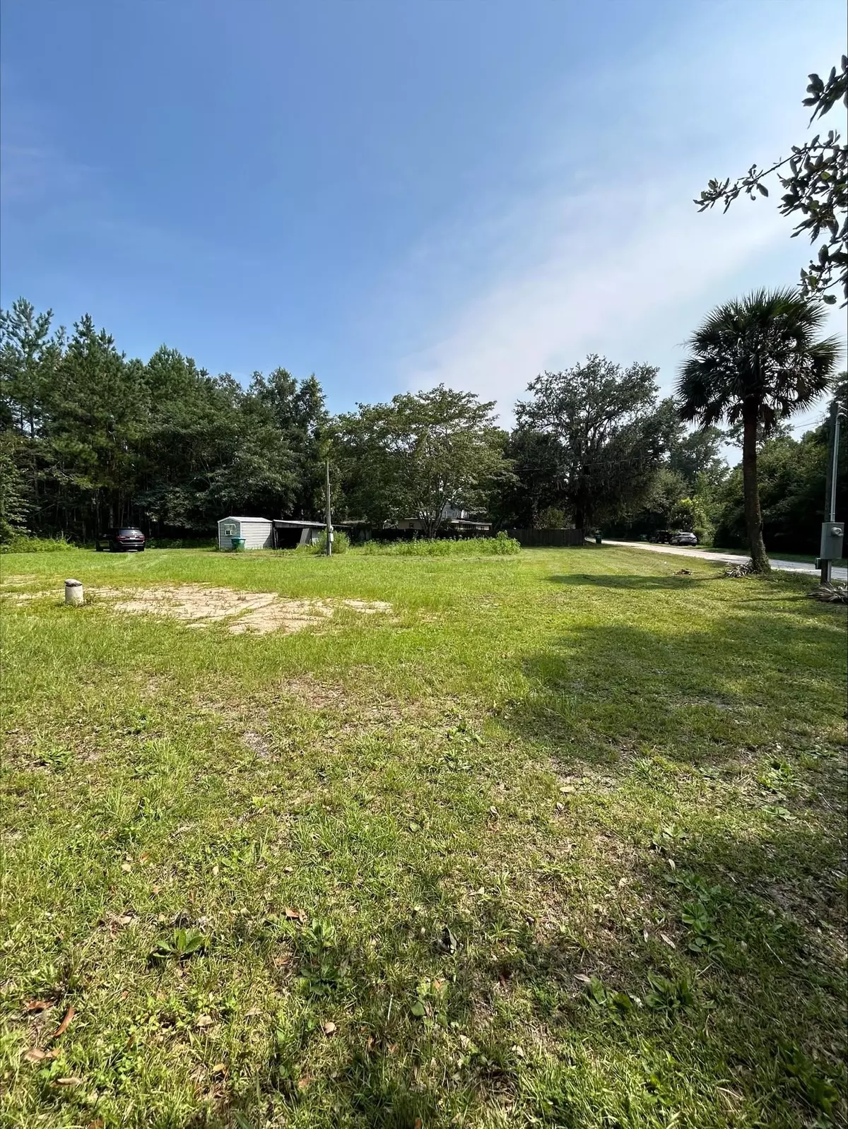 Crawfordville, FL 32327-2020,13 Harrell Lane