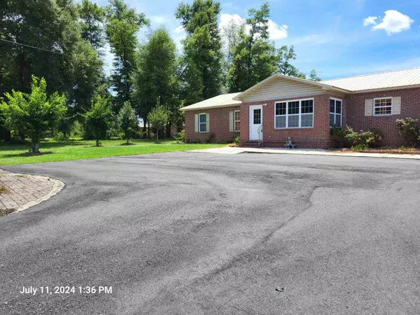 Altha, FL 32421,25508 NW Sr 73 Highway