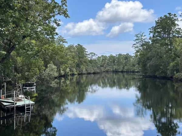 11 Green Road, Sopchoppy, FL 32358