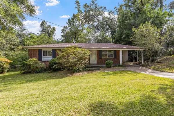 815 Chestwood Avenue,  Tallahassee,  FL 32303