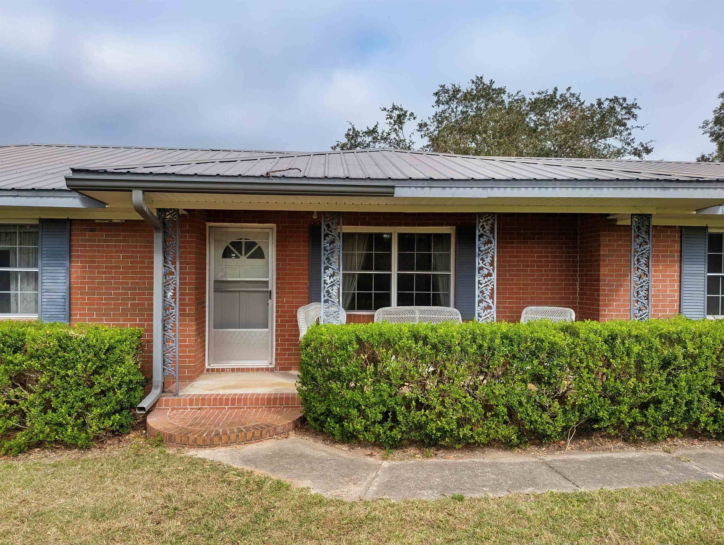 491 NE Dusty Miller Avenue, Madison, FL 32340